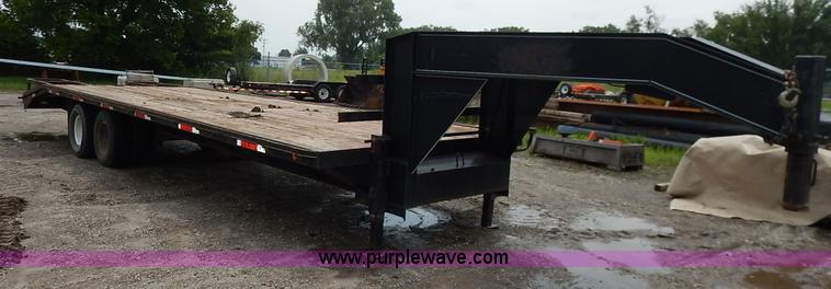 image for item J3789 2000 Buck Dandy flatbed trailer