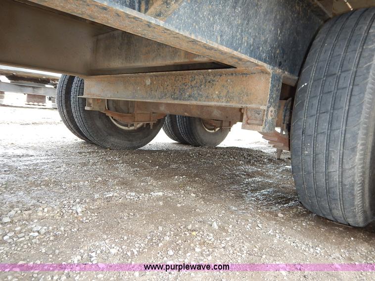 image for item J3789 2000 Buck Dandy flatbed trailer