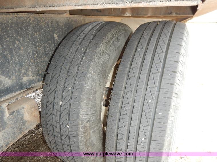 image for item J3789 2000 Buck Dandy flatbed trailer