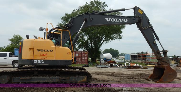 image for item J3790 2011 Volvo ECR235CL excavator