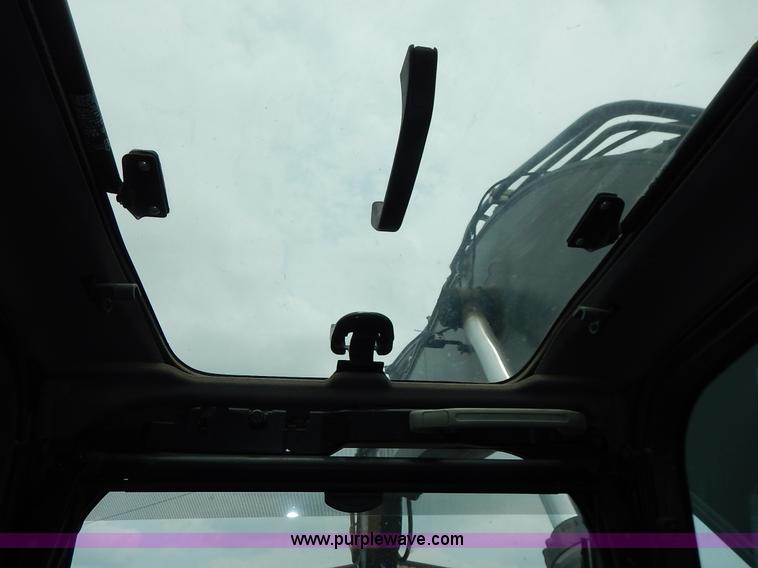 image for item J3790 2011 Volvo ECR235CL excavator