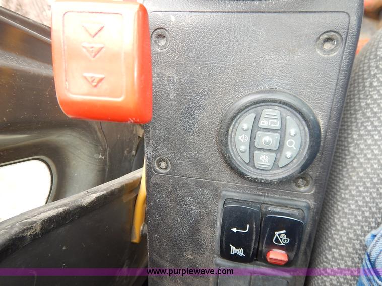 image for item J3790 2011 Volvo ECR235CL excavator