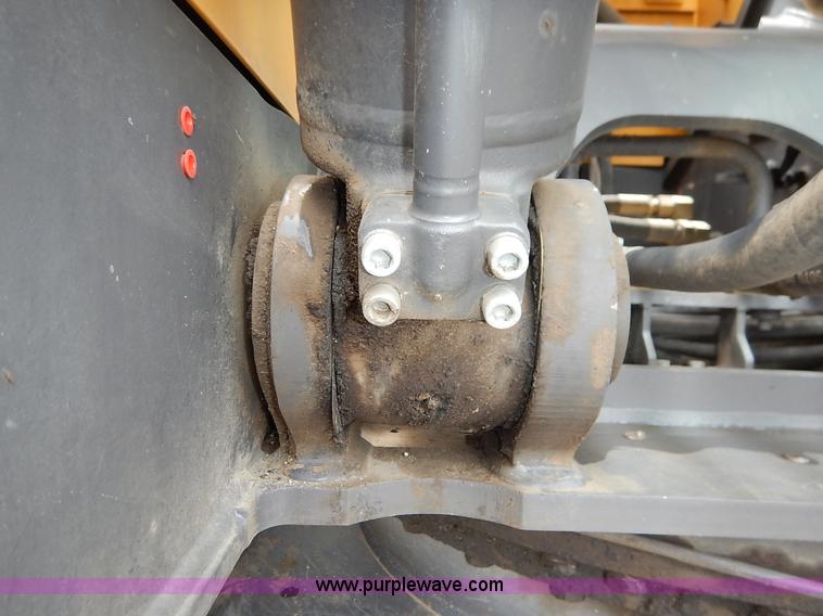 image for item J3790 2011 Volvo ECR235CL excavator