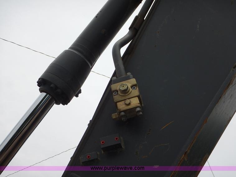 image for item J3790 2011 Volvo ECR235CL excavator