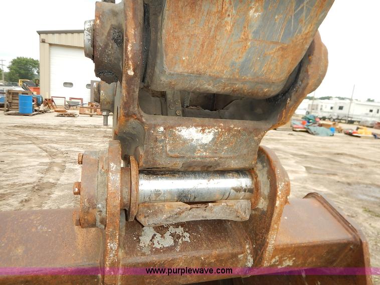 image for item J3790 2011 Volvo ECR235CL excavator