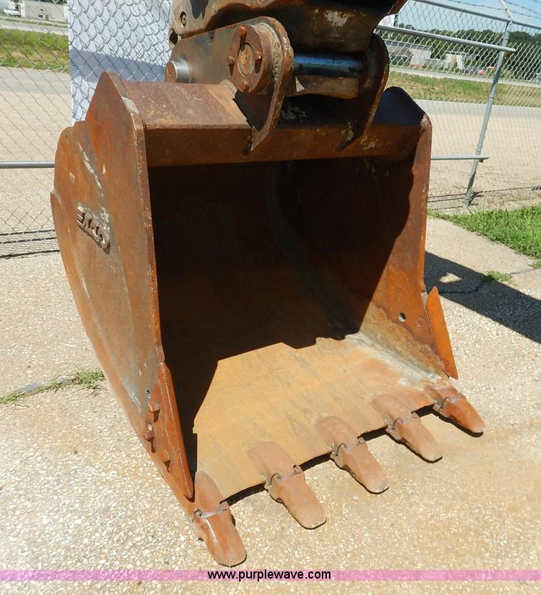 image for item J3790 2011 Volvo ECR235CL excavator