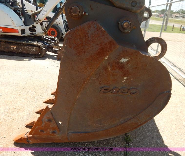 image for item J3790 2011 Volvo ECR235CL excavator