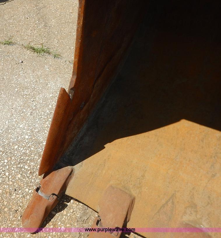 image for item J3790 2011 Volvo ECR235CL excavator