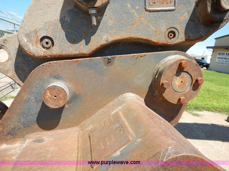 image for item J3790 2011 Volvo ECR235CL excavator