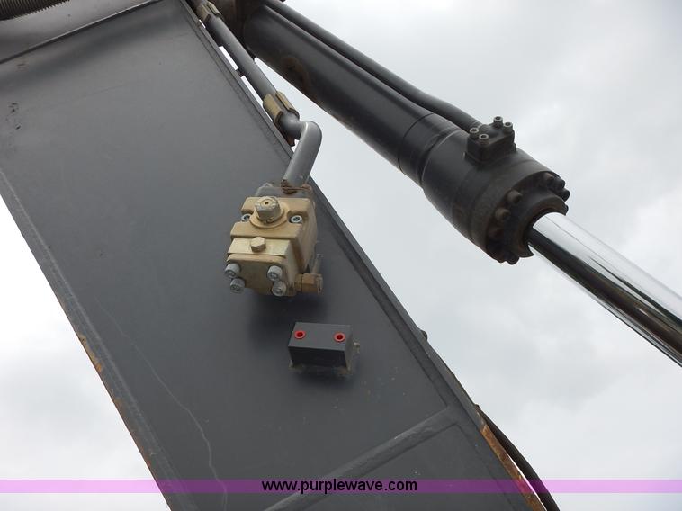 image for item J3790 2011 Volvo ECR235CL excavator