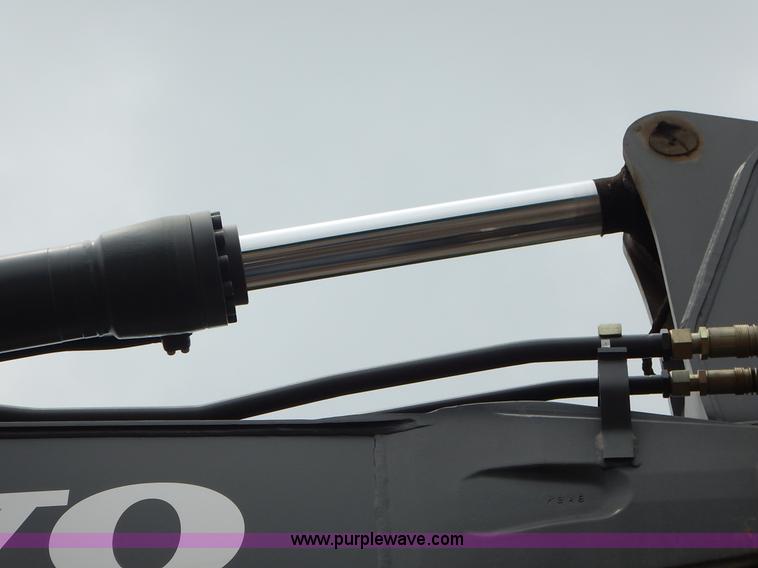 image for item J3790 2011 Volvo ECR235CL excavator