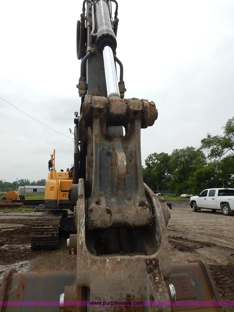 image for item J3790 2011 Volvo ECR235CL excavator