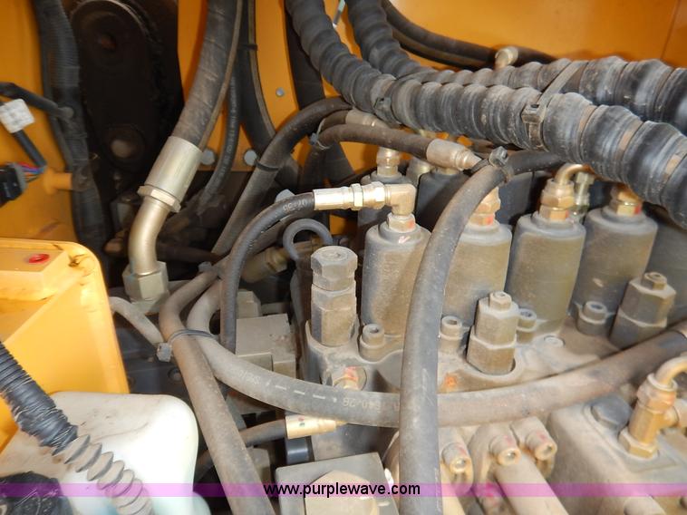 image for item J3790 2011 Volvo ECR235CL excavator