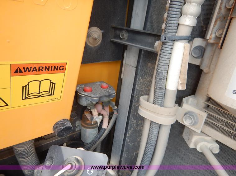 image for item J3790 2011 Volvo ECR235CL excavator