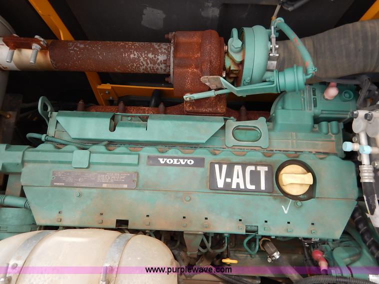 image for item J3790 2011 Volvo ECR235CL excavator