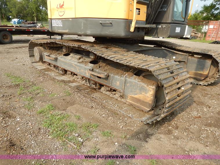 image for item J3790 2011 Volvo ECR235CL excavator
