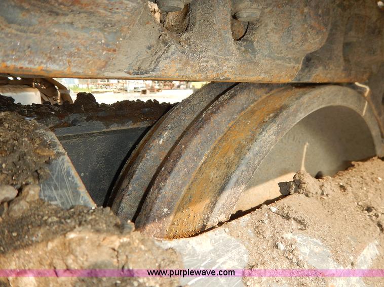 image for item J3790 2011 Volvo ECR235CL excavator