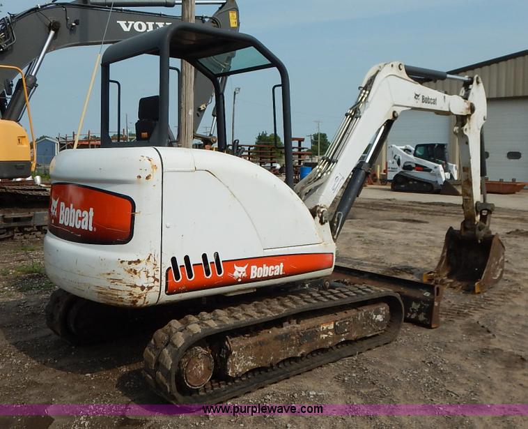 image for item J3791 2007 Bobcat 335G compact excavator