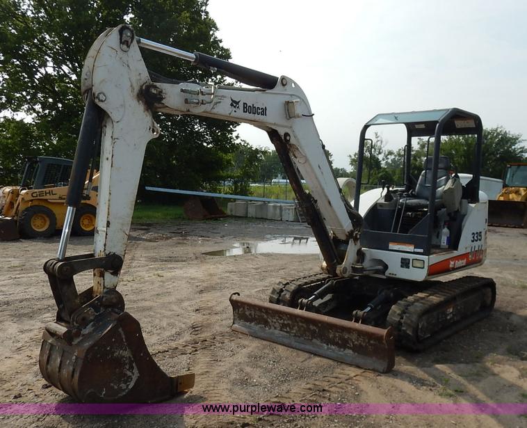 image for item J3791 2007 Bobcat 335G compact excavator
