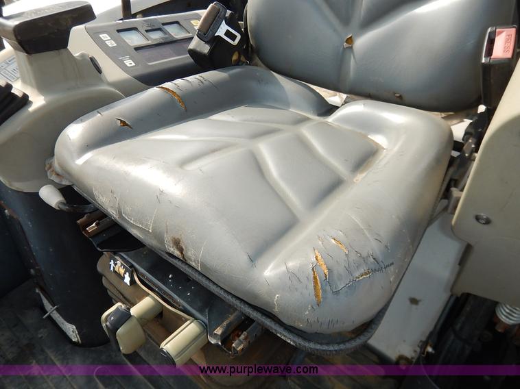 image for item J3791 2007 Bobcat 335G compact excavator