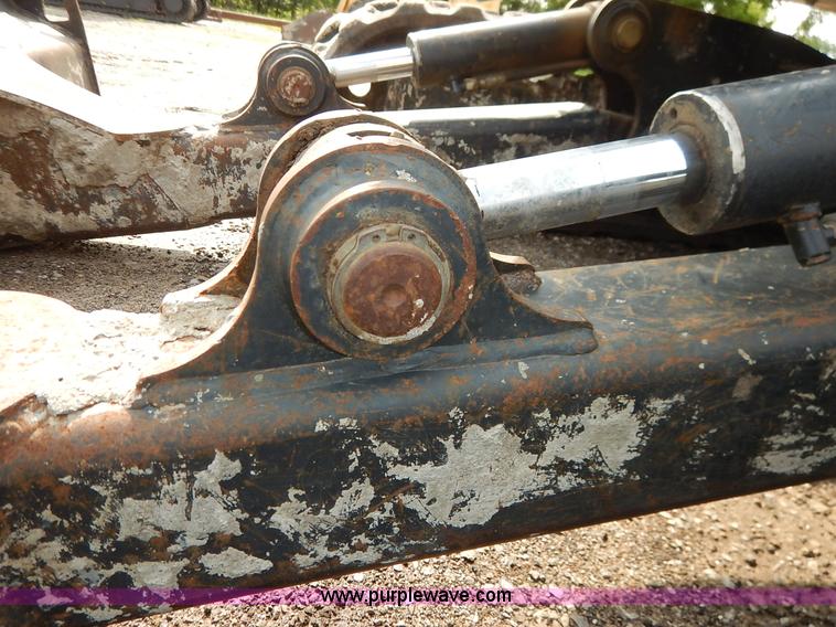 image for item J3791 2007 Bobcat 335G compact excavator