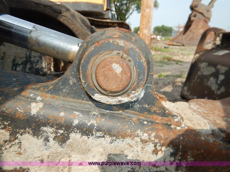 image for item J3791 2007 Bobcat 335G compact excavator