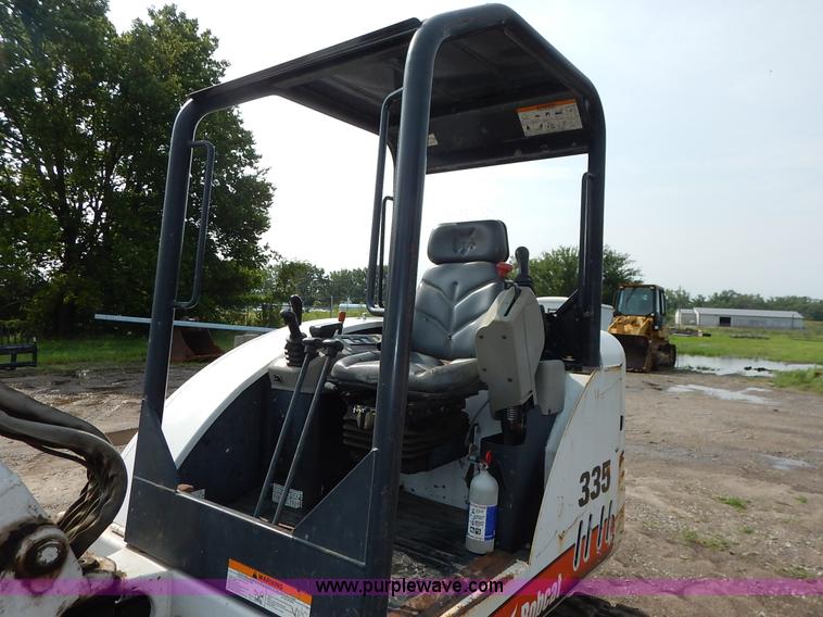 image for item J3791 2007 Bobcat 335G compact excavator