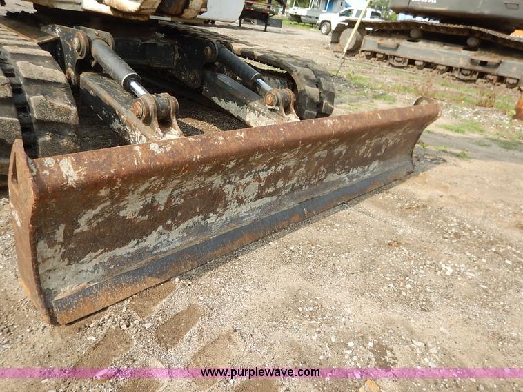 image for item J3791 2007 Bobcat 335G compact excavator