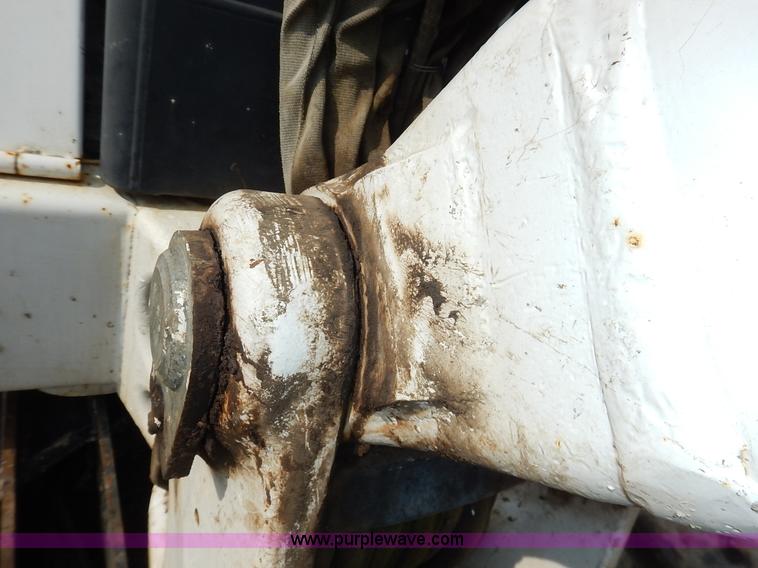 image for item J3791 2007 Bobcat 335G compact excavator