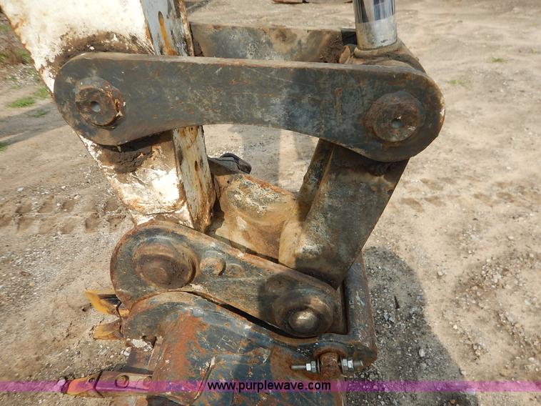 image for item J3791 2007 Bobcat 335G compact excavator