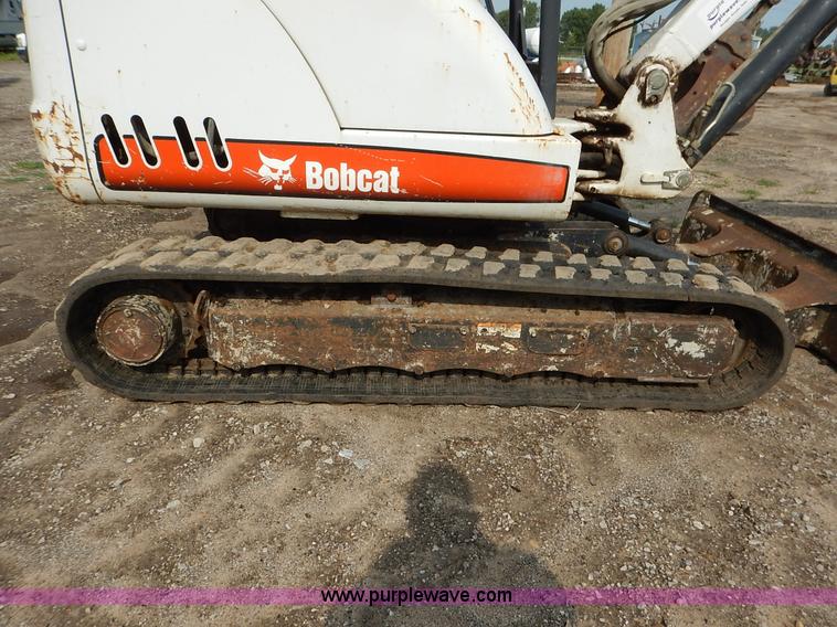 image for item J3791 2007 Bobcat 335G compact excavator
