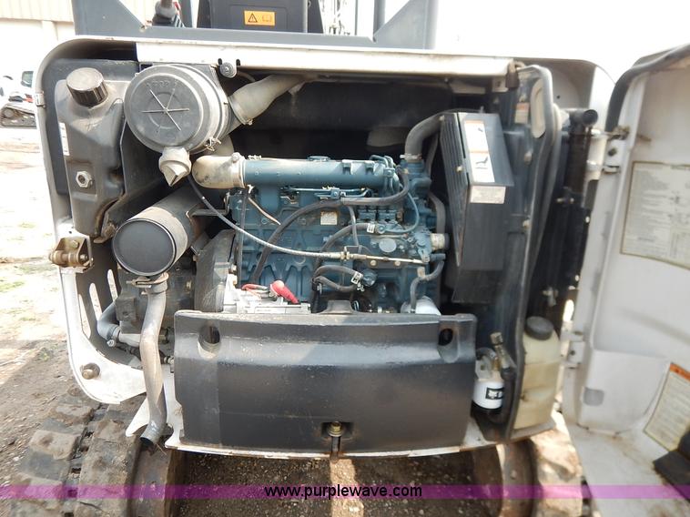 image for item J3791 2007 Bobcat 335G compact excavator
