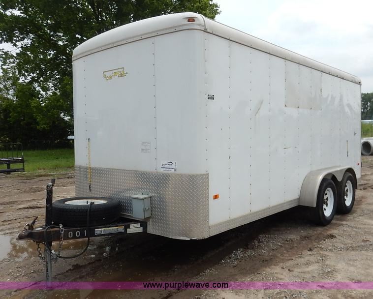 image for item J3792 2006 Doo Little enclosed cargo trailer