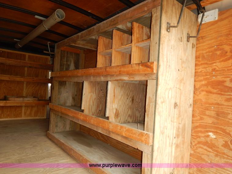 image for item J3792 2006 Doo Little enclosed cargo trailer