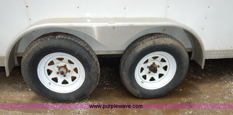 image for item J3792 2006 Doo Little enclosed cargo trailer