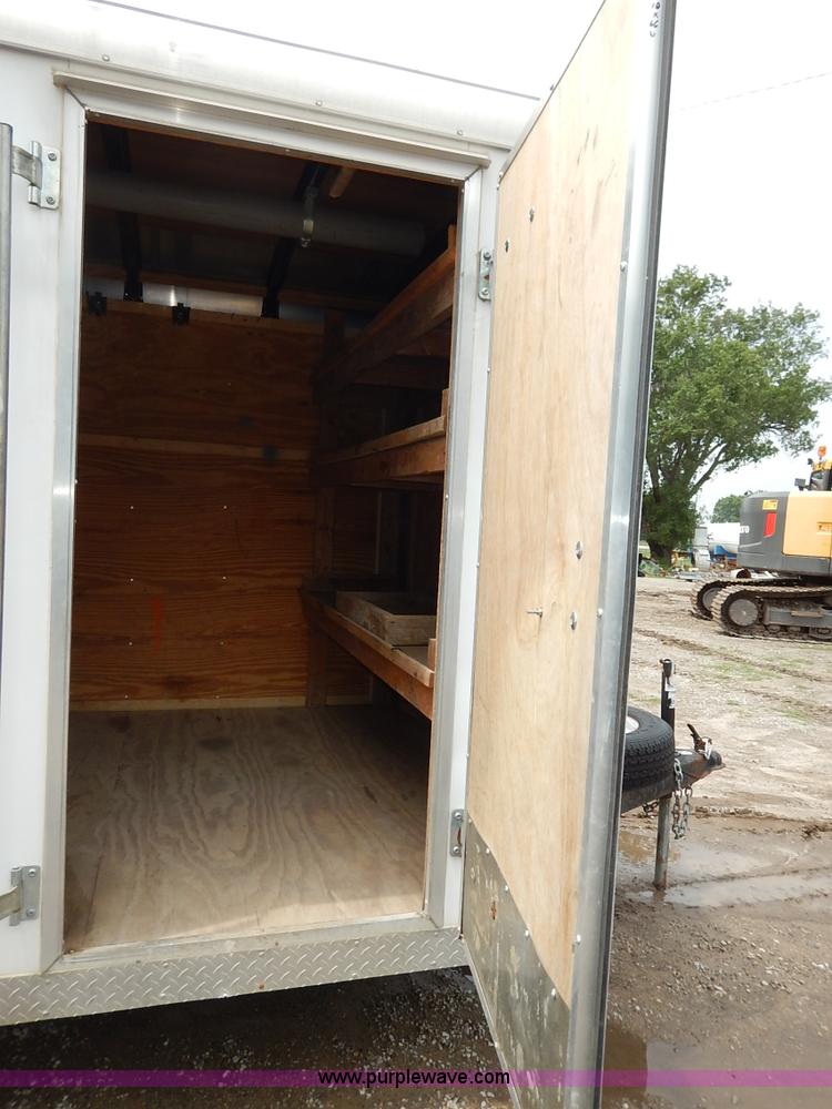 image for item J3792 2006 Doo Little enclosed cargo trailer