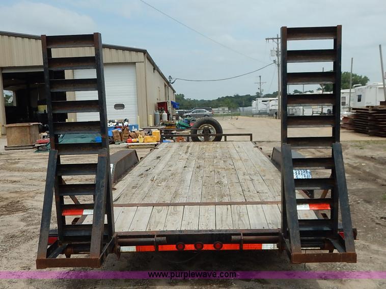 image for item J3793 2006 Load Trail equipment trailer