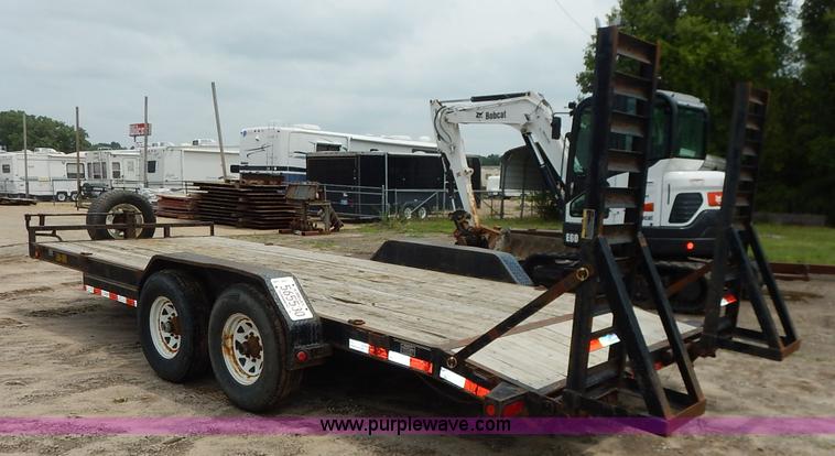image for item J3793 2006 Load Trail equipment trailer