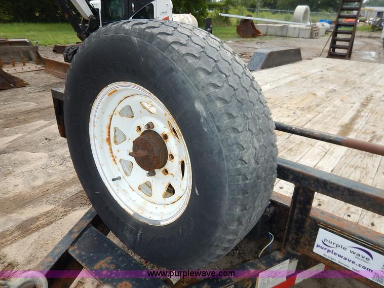 image for item J3793 2006 Load Trail equipment trailer