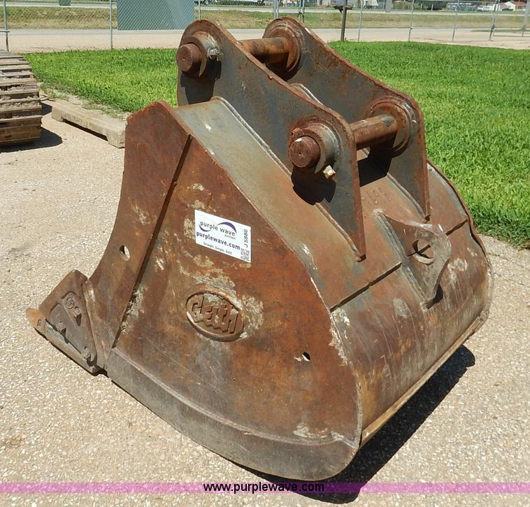 image for item J5886 Gelth excavator bucket