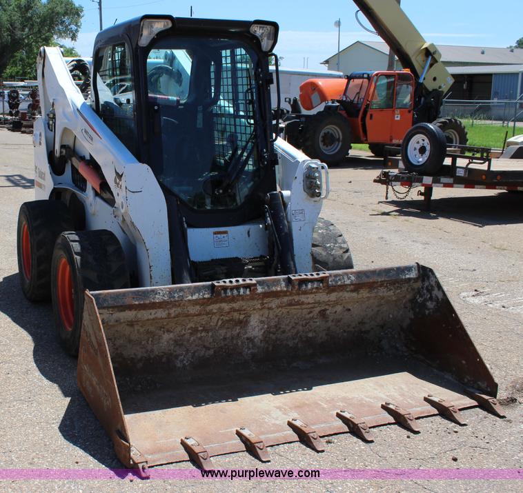 image for item J5887 2011 Bobcat S770 skid steer