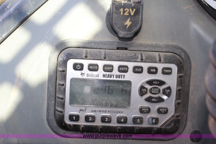 image for item J5887 2011 Bobcat S770 skid steer