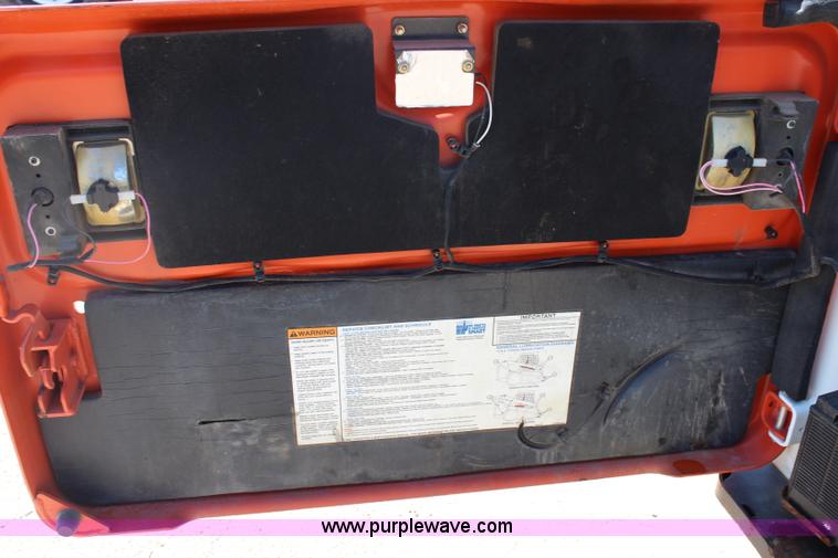 image for item J5887 2011 Bobcat S770 skid steer