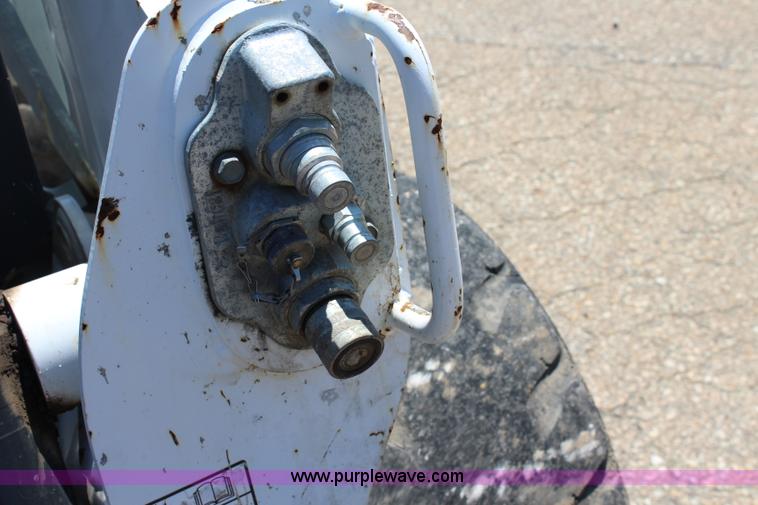 image for item J5887 2011 Bobcat S770 skid steer