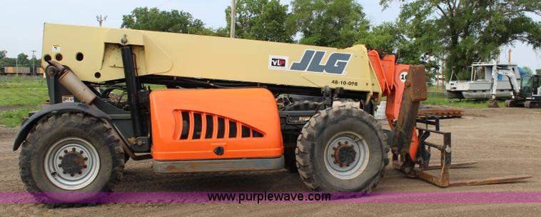 image for item J5895 2007 JLG G10-55A telehandler
