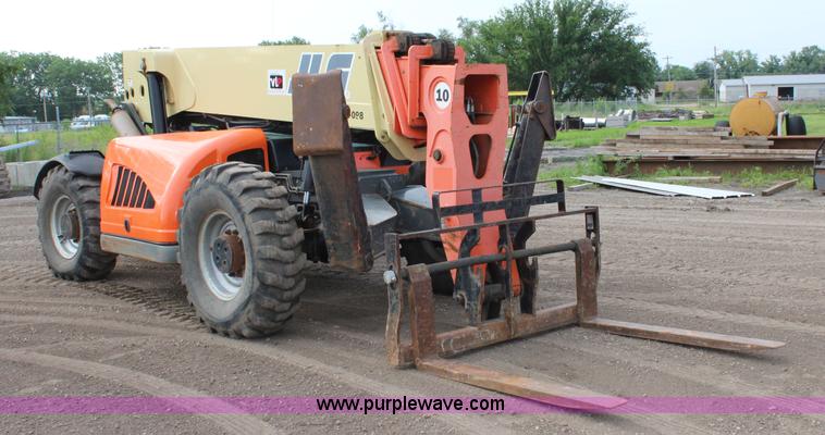 image for item J5895 2007 JLG G10-55A telehandler