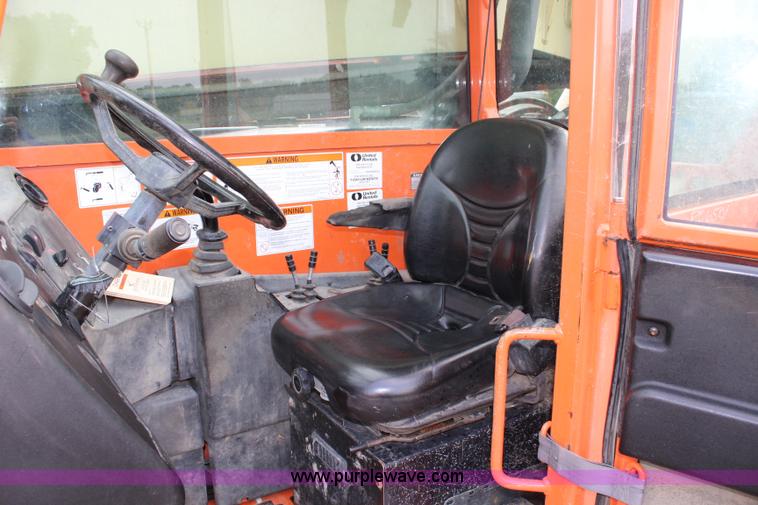 image for item J5895 2007 JLG G10-55A telehandler