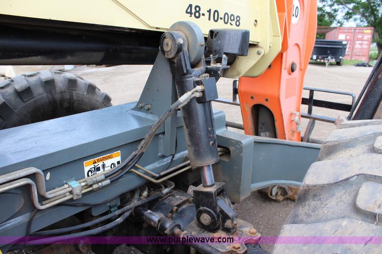 image for item J5895 2007 JLG G10-55A telehandler