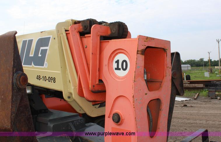 image for item J5895 2007 JLG G10-55A telehandler