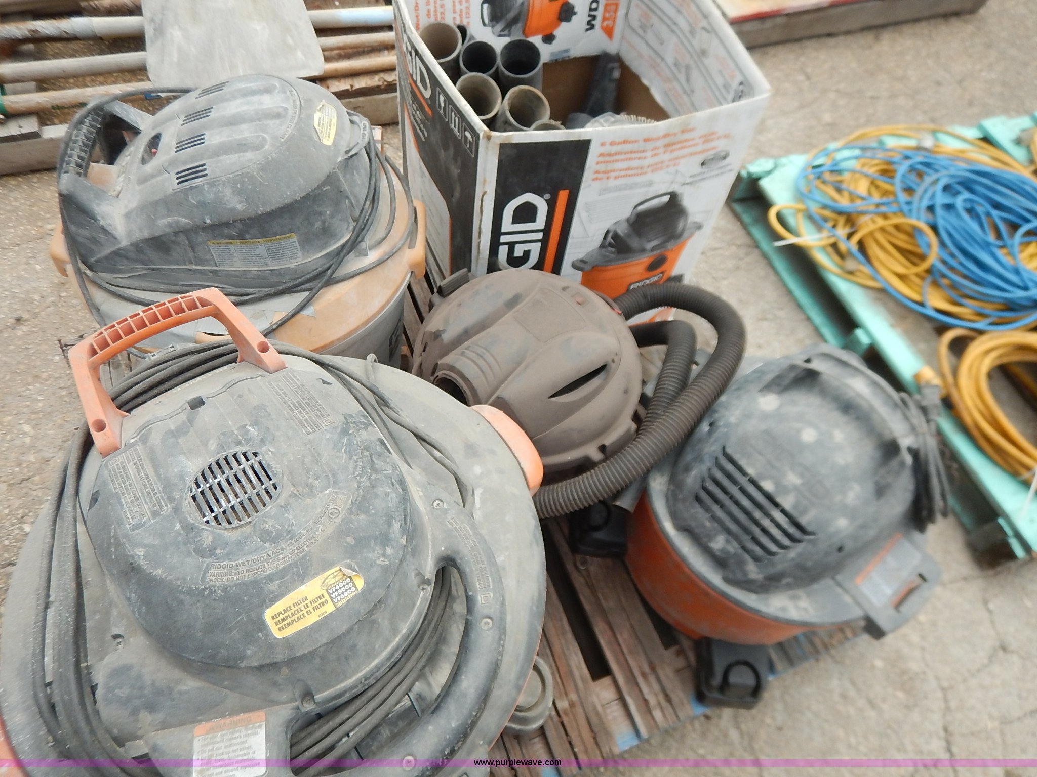 Assorted Ridgid shop vacuums and parts in Topeka, KS Item BO9901 sold Purple Wave